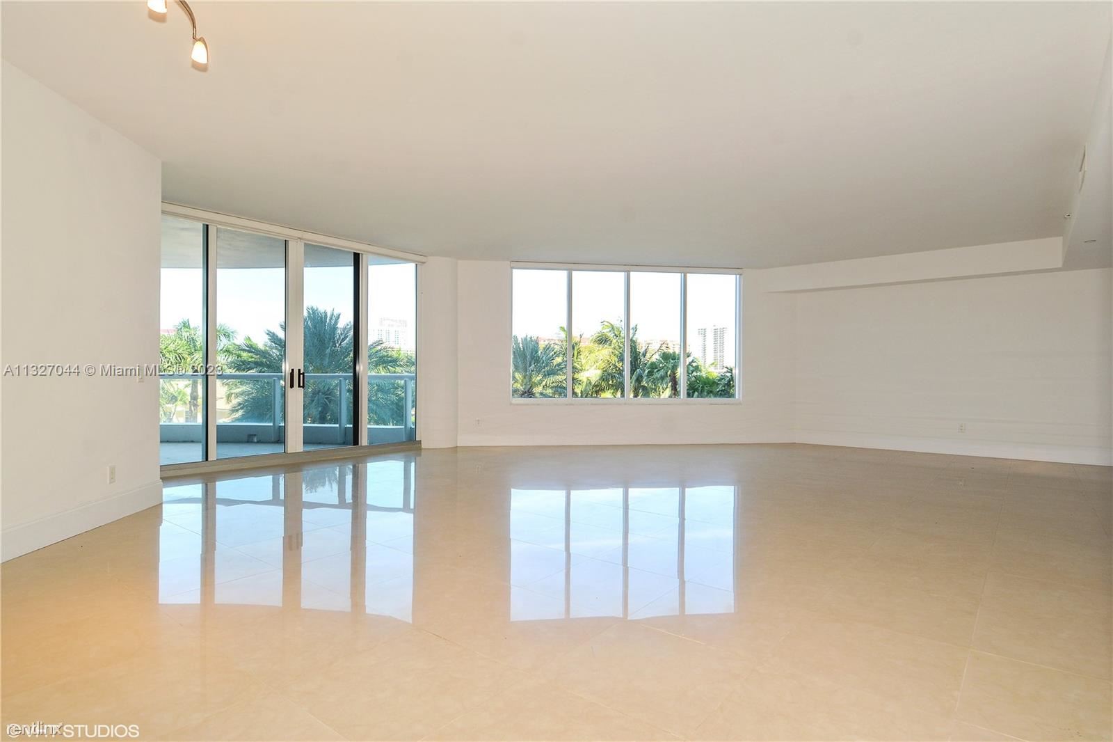 21200 NE 38th Ave Apt 404