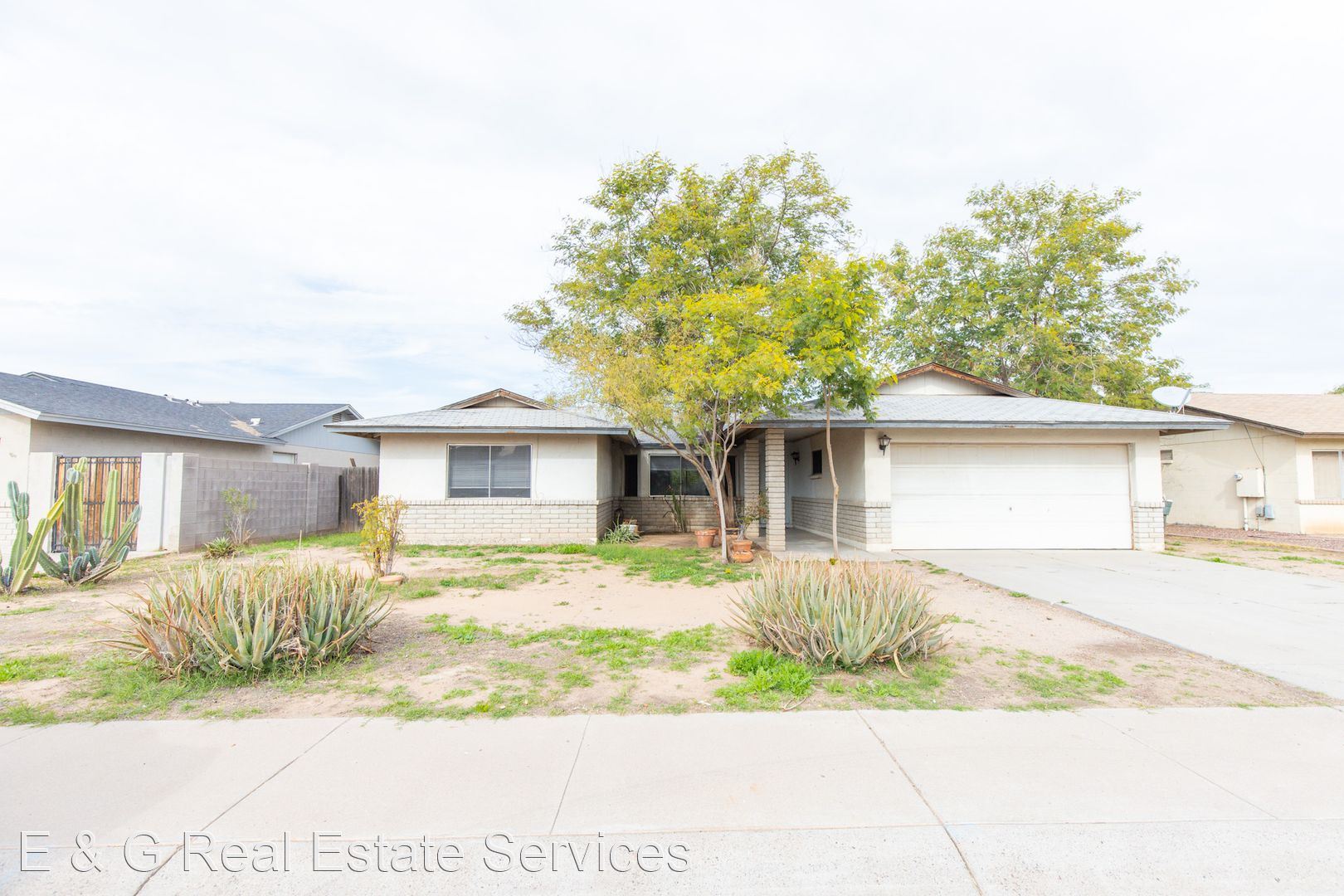 11114 W Turney Ave