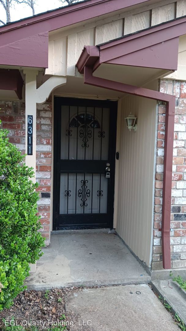 6311 Hidden Arbor