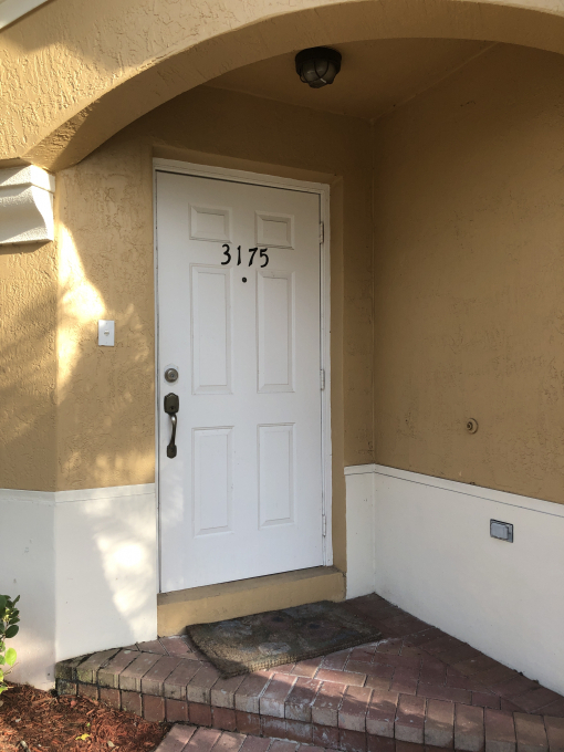 Fully Furnished Walk/Bike/Bus/Drive 3BR Shared 